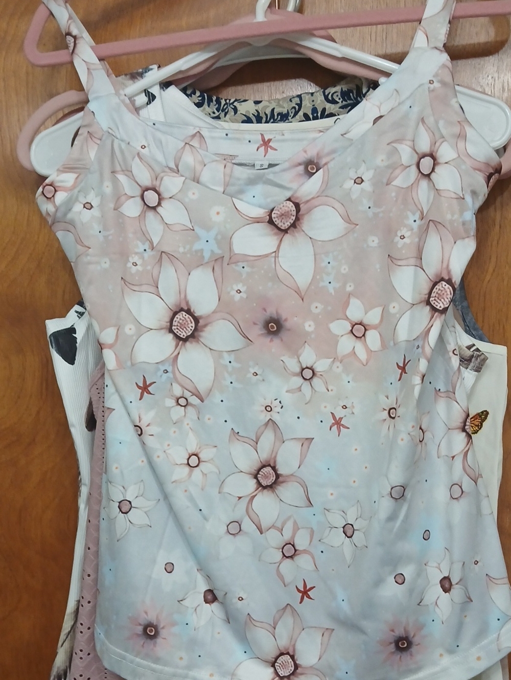 Floral Strappy Tank Top in Blush Pink